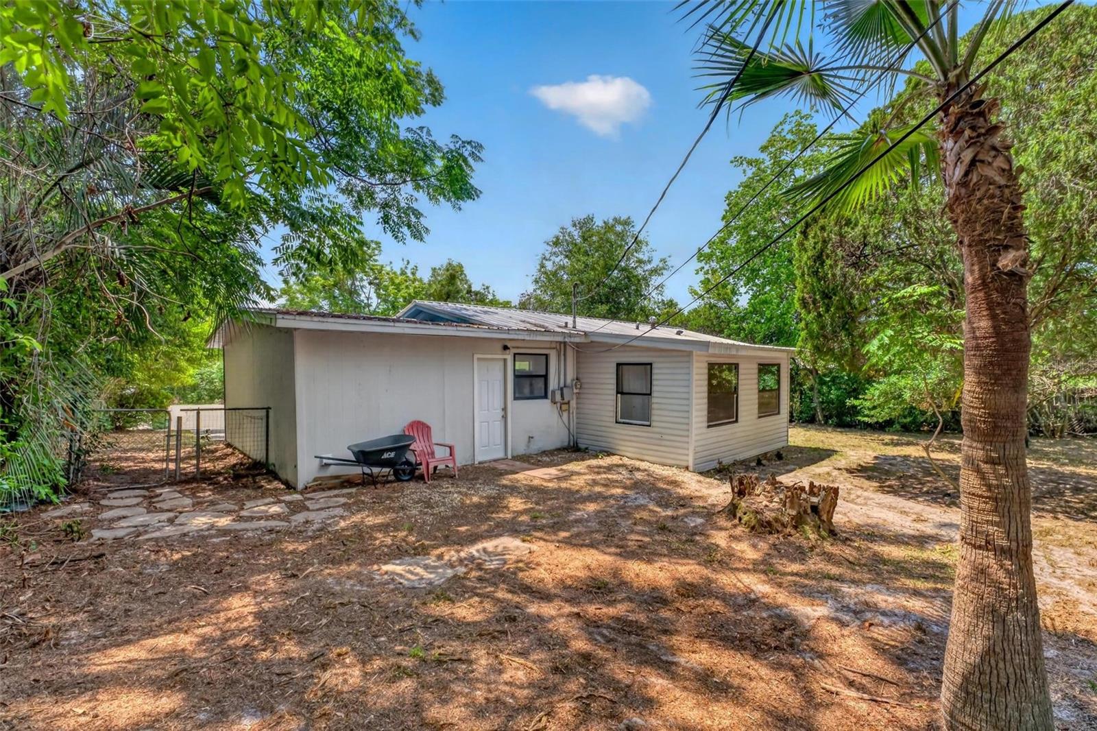 DELTONA LAKES UNIT 01 - Residential