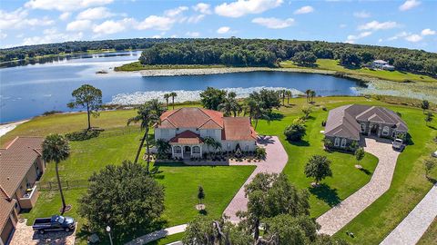 A home in EUSTIS