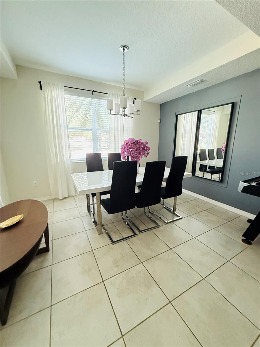 THE TERRACES AT STOREY LAKE CONDO 1 PH 4 - Residential