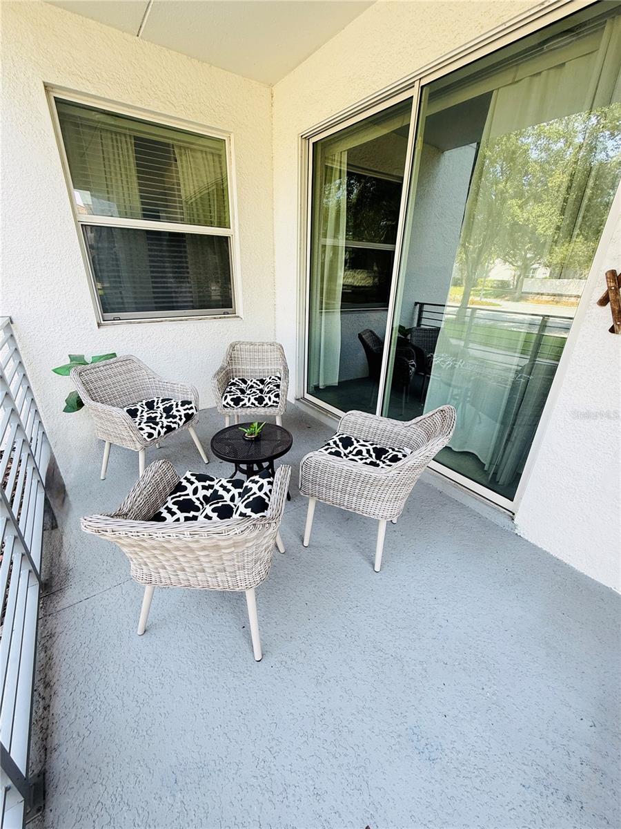 THE TERRACES AT STOREY LAKE CONDO 1 PH 4 - Residential