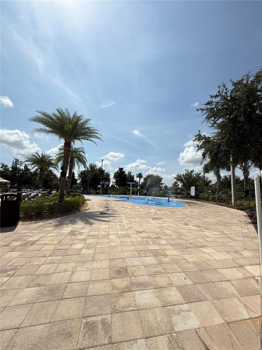 THE TERRACES AT STOREY LAKE CONDO 1 PH 4 - Residential