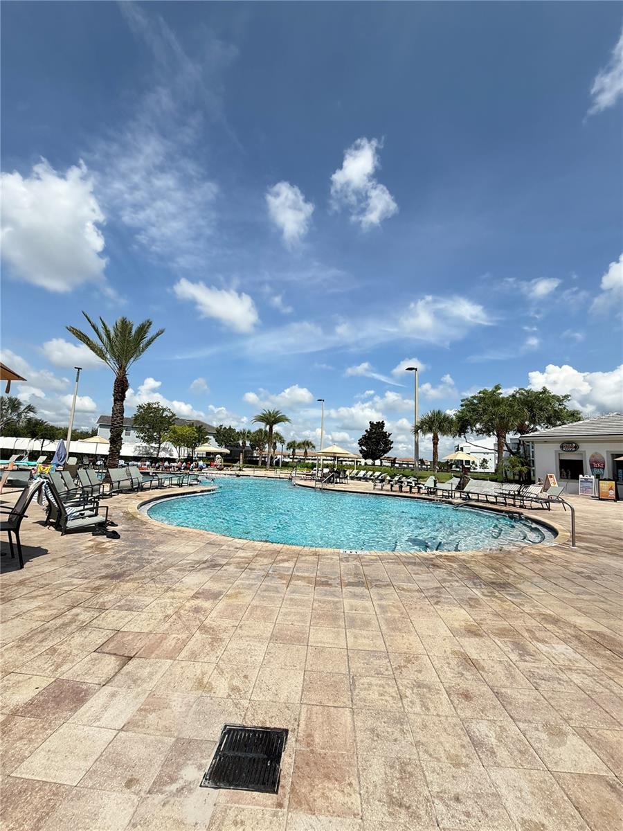 THE TERRACES AT STOREY LAKE CONDO 1 PH 4 - Residential