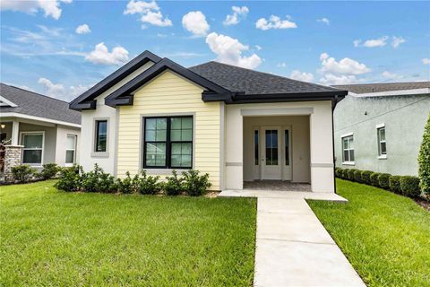 Photo of 10619 Grand Oaks Boulevard, Oxford, FL 34484 (MLS # G5086735)