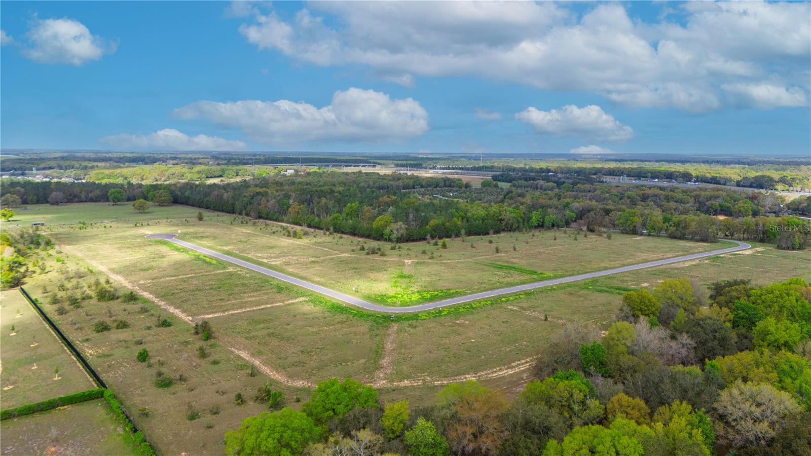 HILLTOP ESTATES - Land
