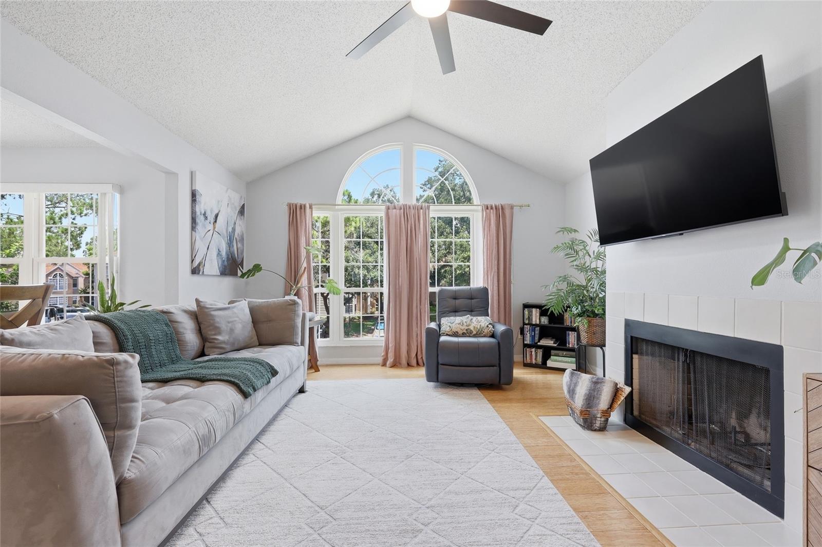 HIDDEN SPGS CONDO - Residential
