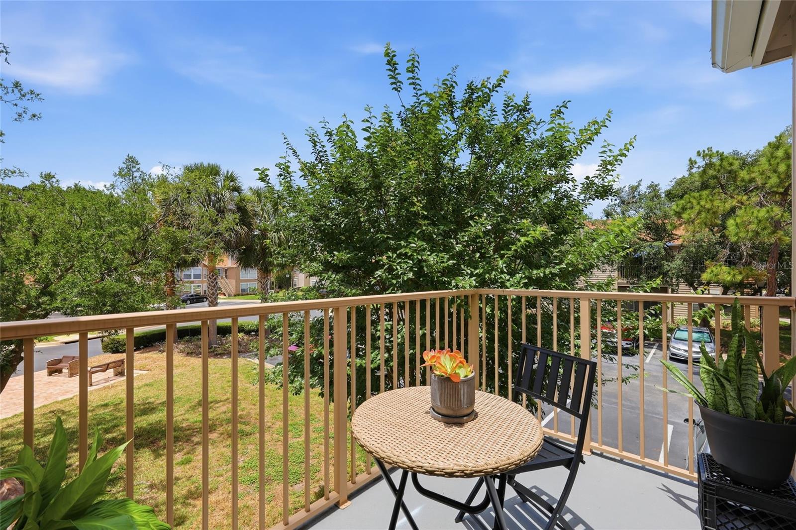 HIDDEN SPGS CONDO - Residential