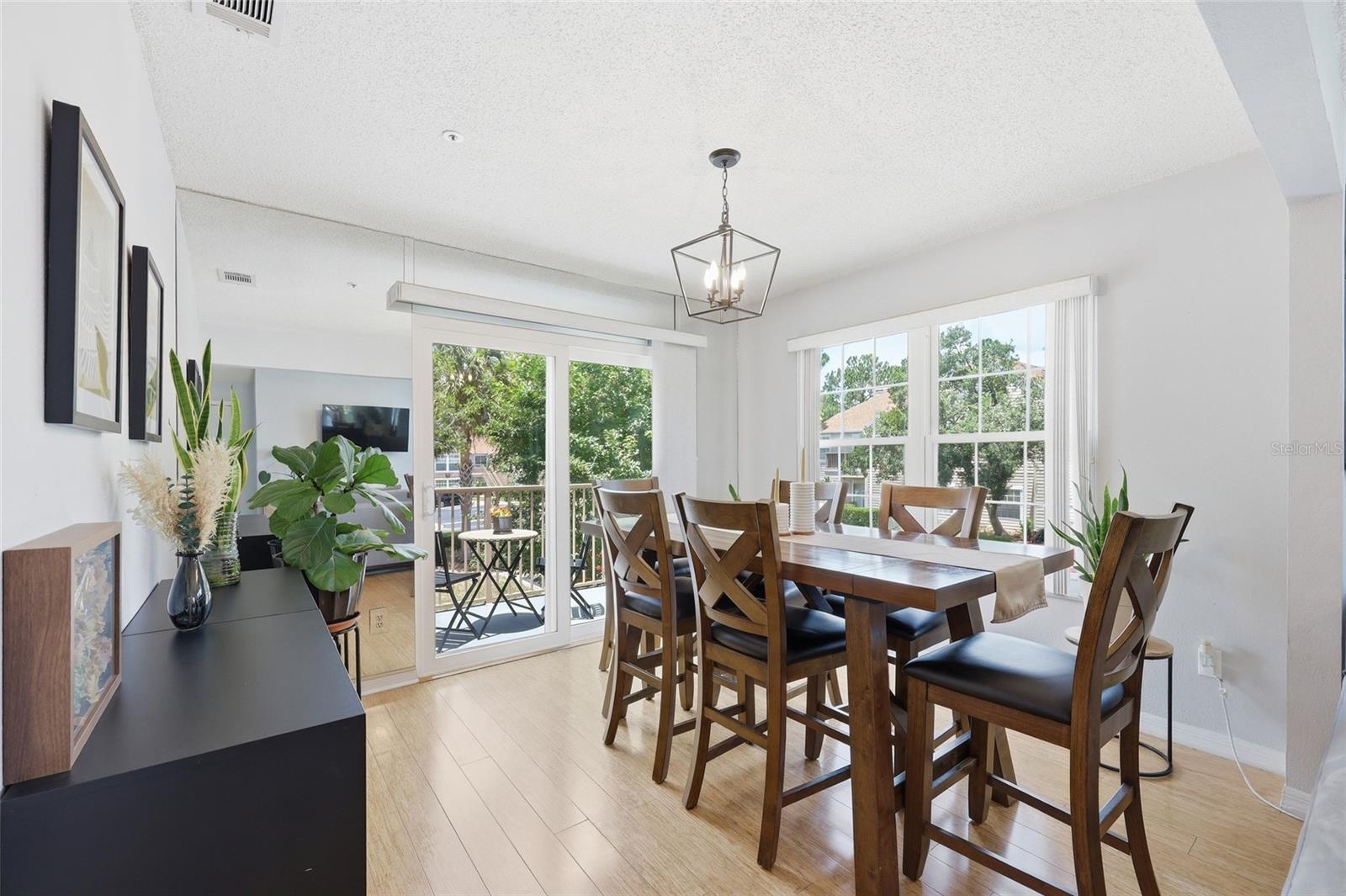 HIDDEN SPGS CONDO - Residential