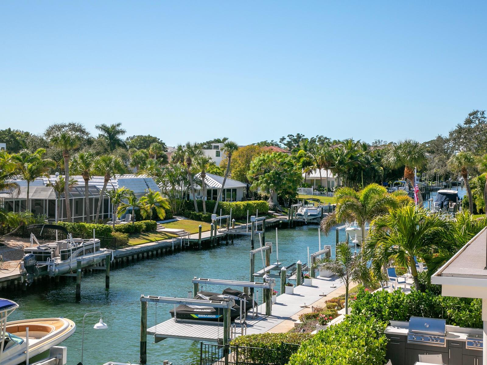 COUNTRY CLUB SHORES SEC 02 - Residential