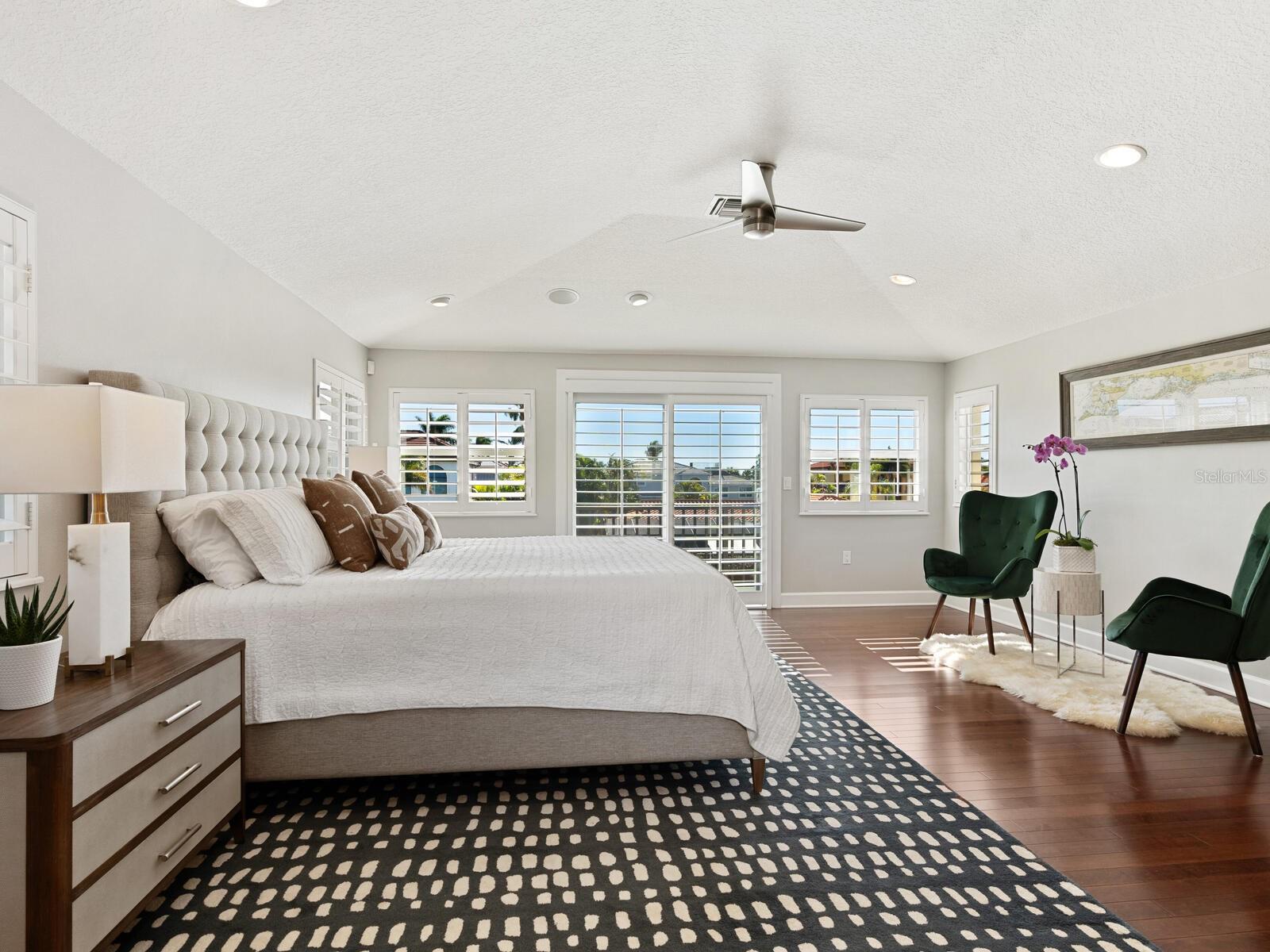 COUNTRY CLUB SHORES SEC 02 - Residential