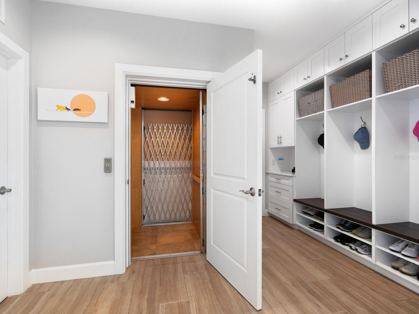 COUNTRY CLUB SHORES SEC 02 - Residential