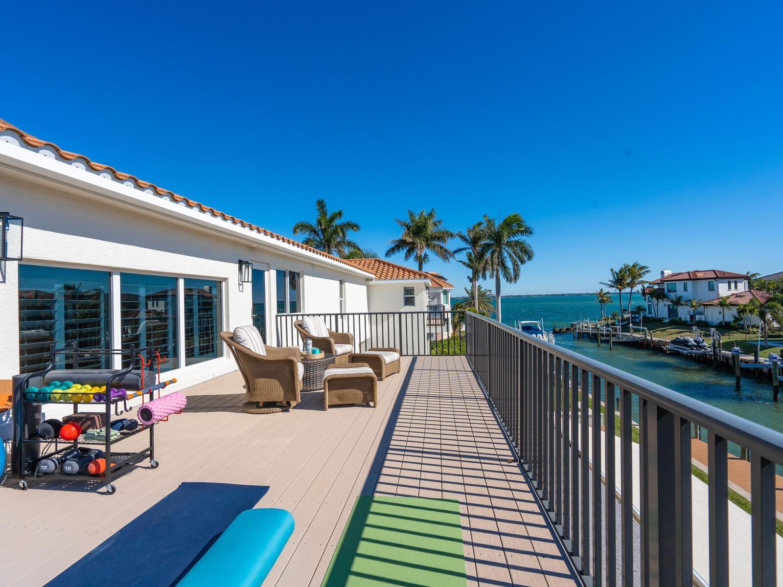 COUNTRY CLUB SHORES SEC 02 - Residential