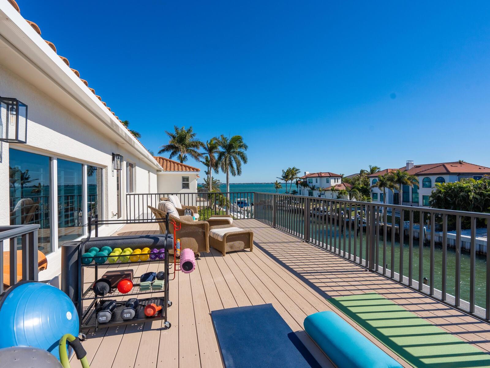 COUNTRY CLUB SHORES SEC 02 - Residential