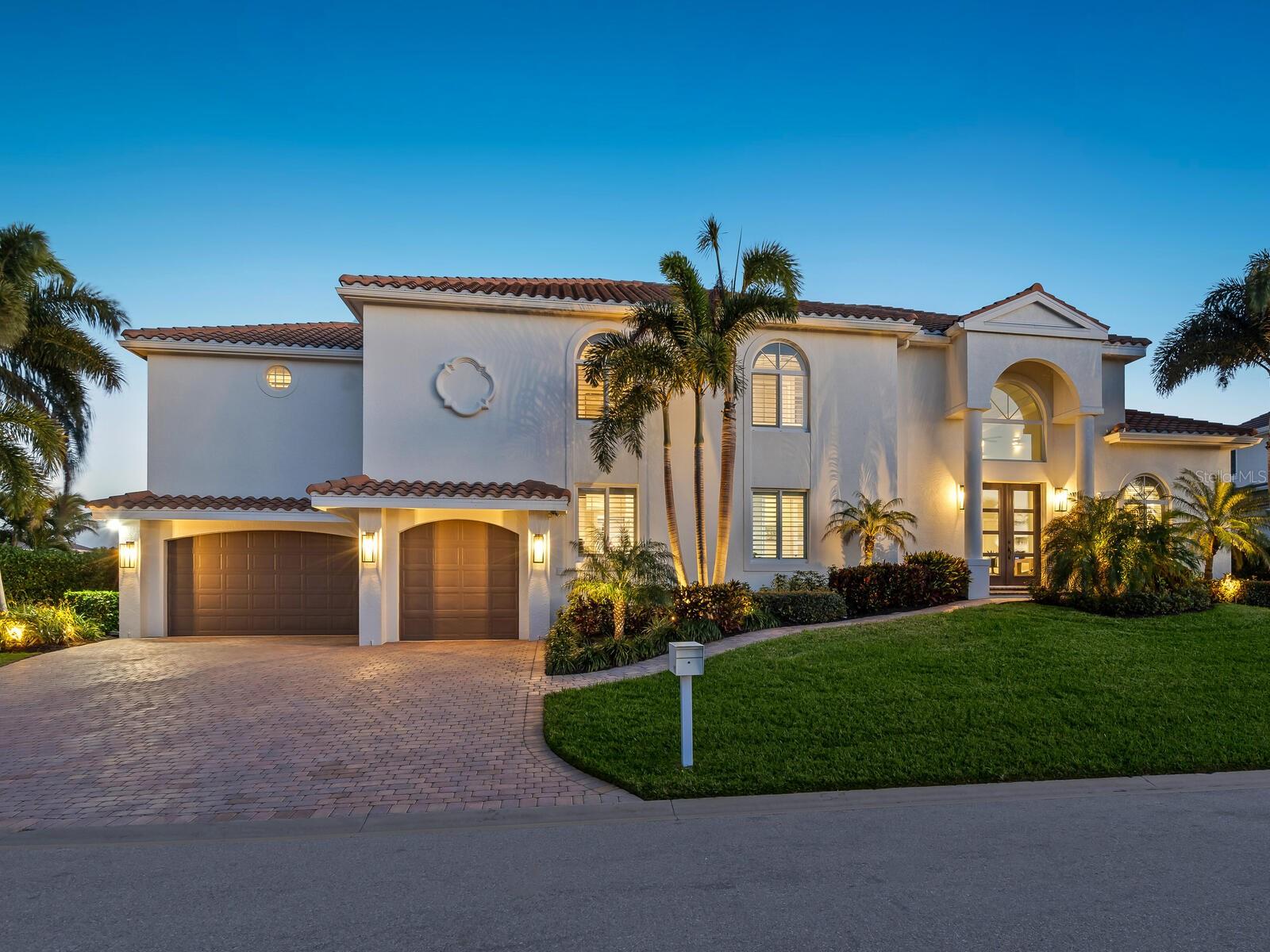 COUNTRY CLUB SHORES SEC 02 - Residential