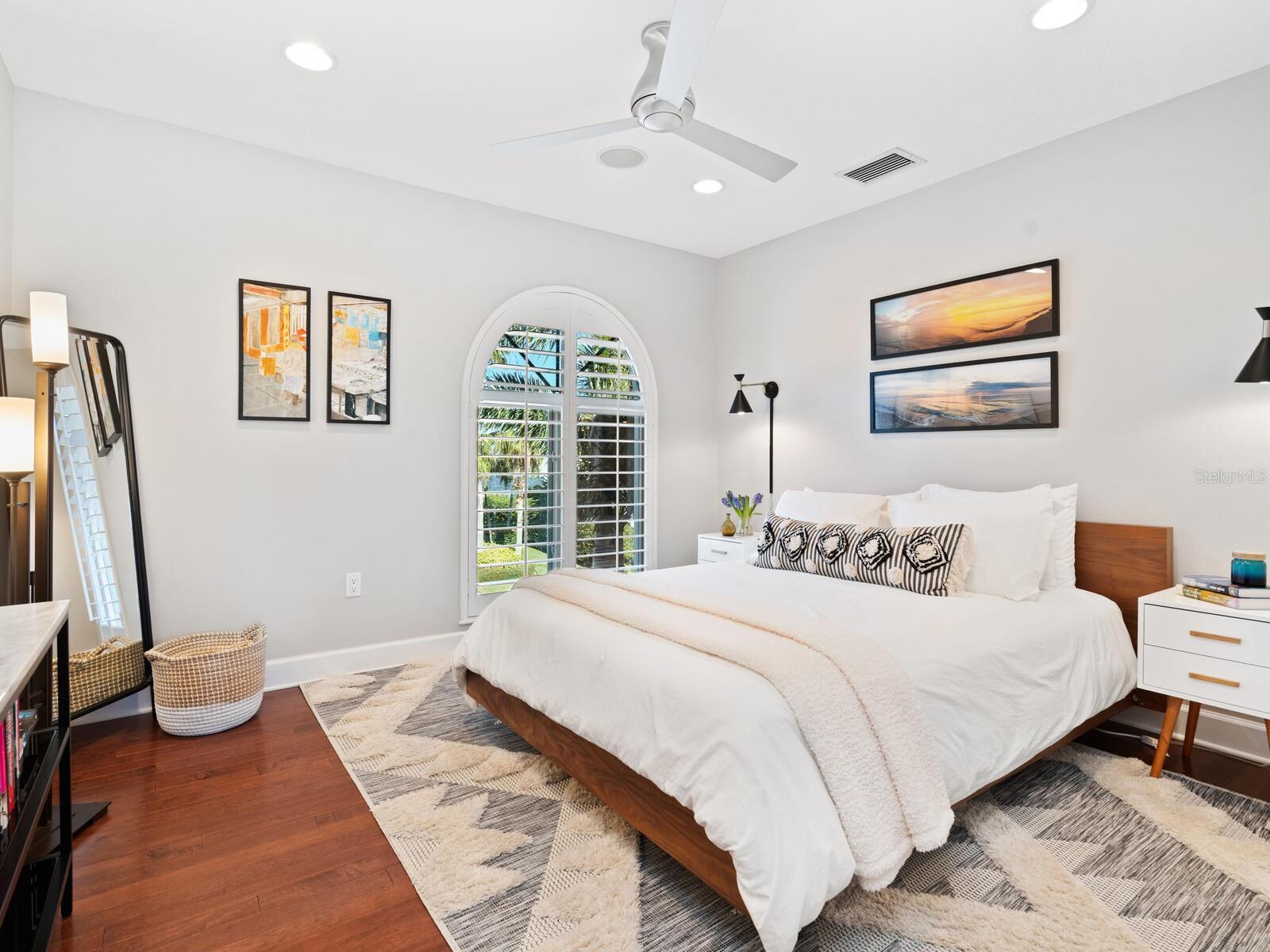 COUNTRY CLUB SHORES SEC 02 - Residential