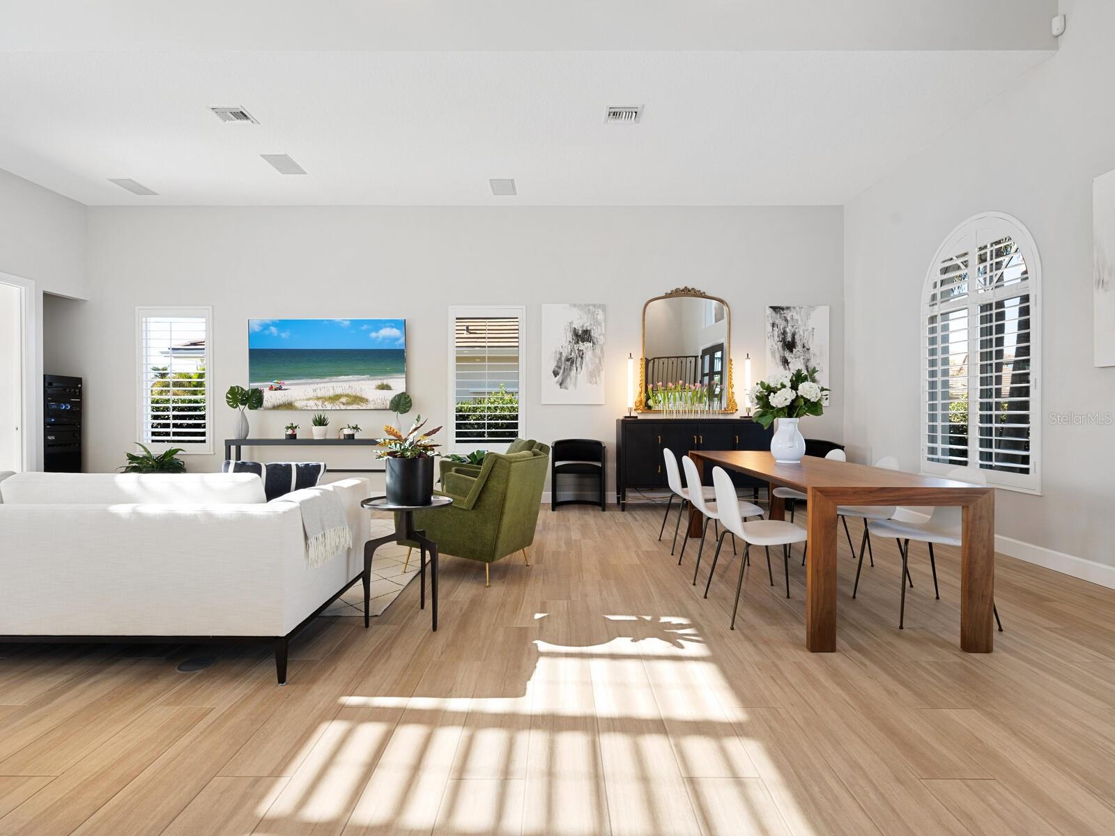 COUNTRY CLUB SHORES SEC 02 - Residential