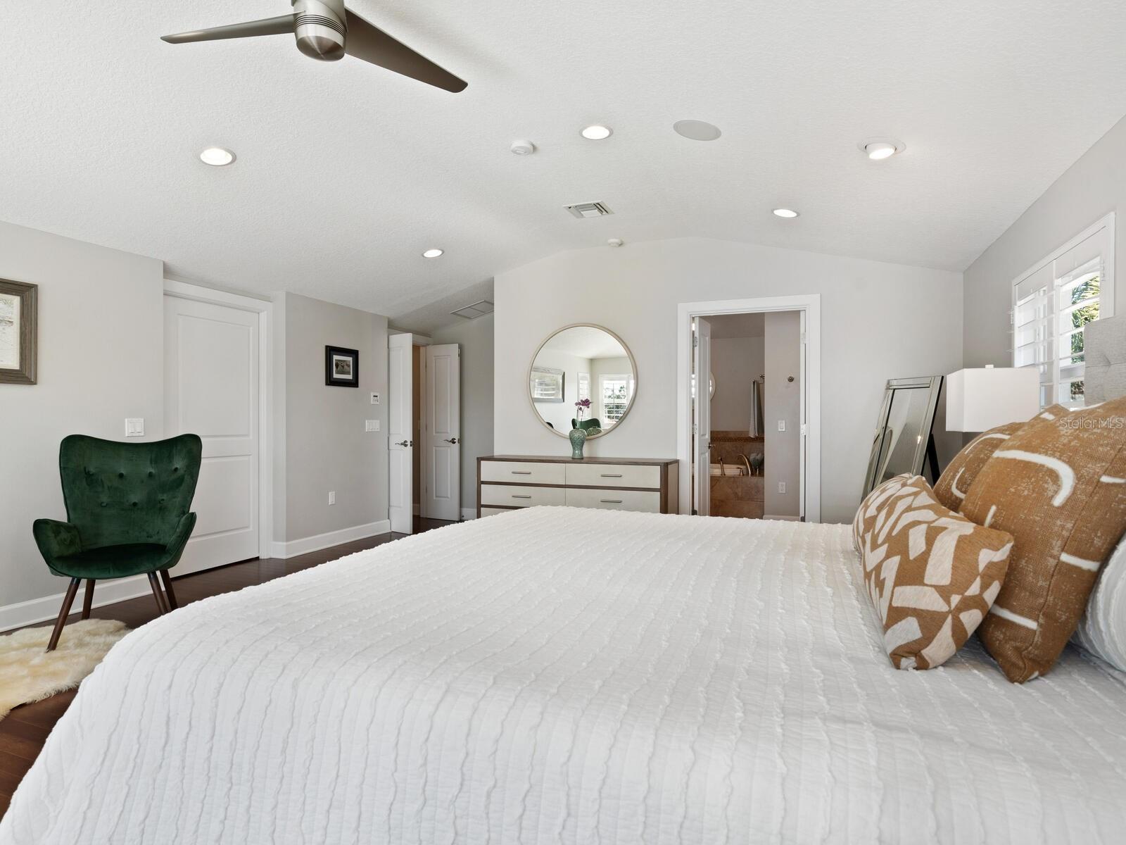 COUNTRY CLUB SHORES SEC 02 - Residential