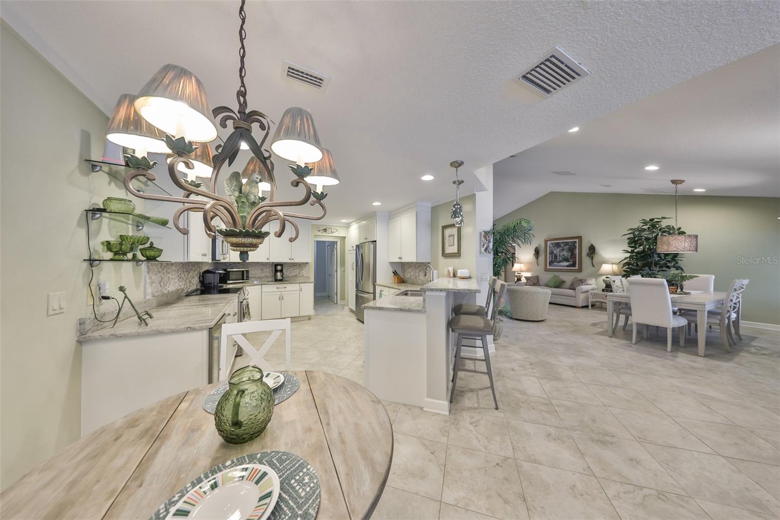 CALOOSA COUNTRY CLUB ESTATES U - Residential