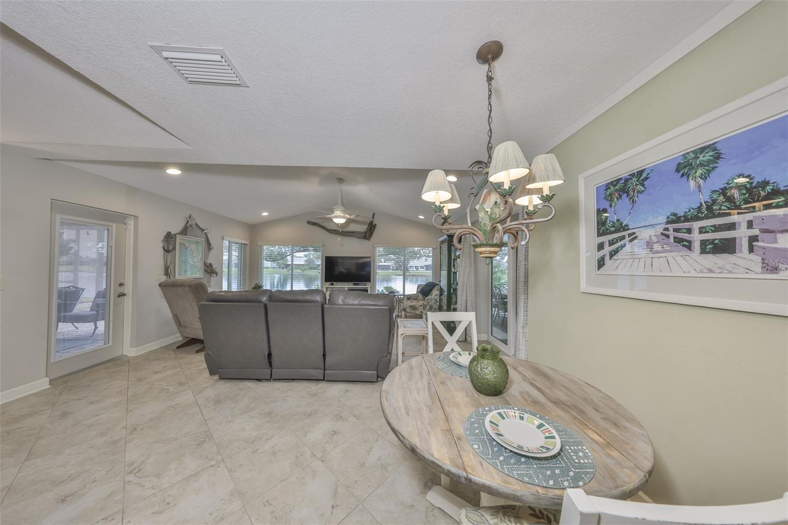 CALOOSA COUNTRY CLUB ESTATES U - Residential