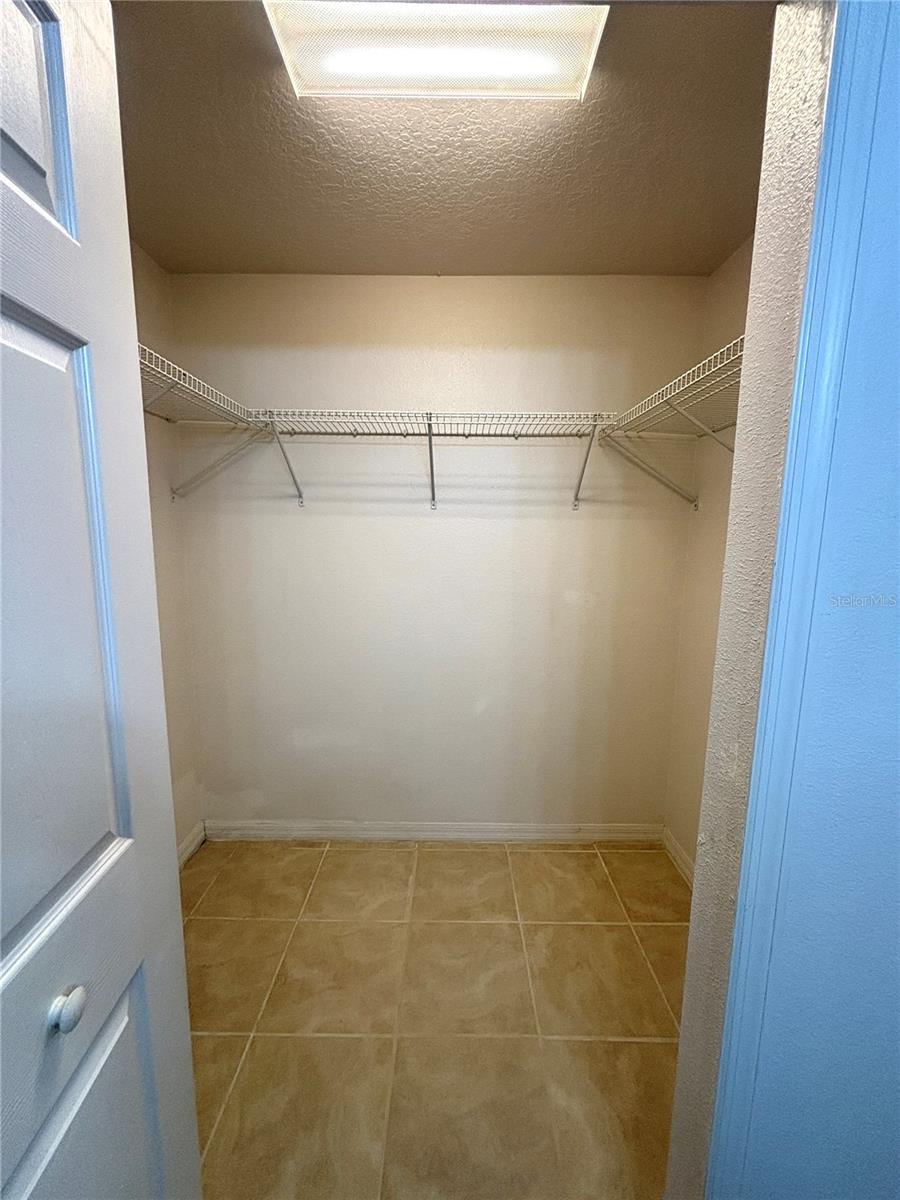 LOT 4 BLK 9 WEATHERSFIELD FIRST ADD PB 12 PG 67 - Residential Lease