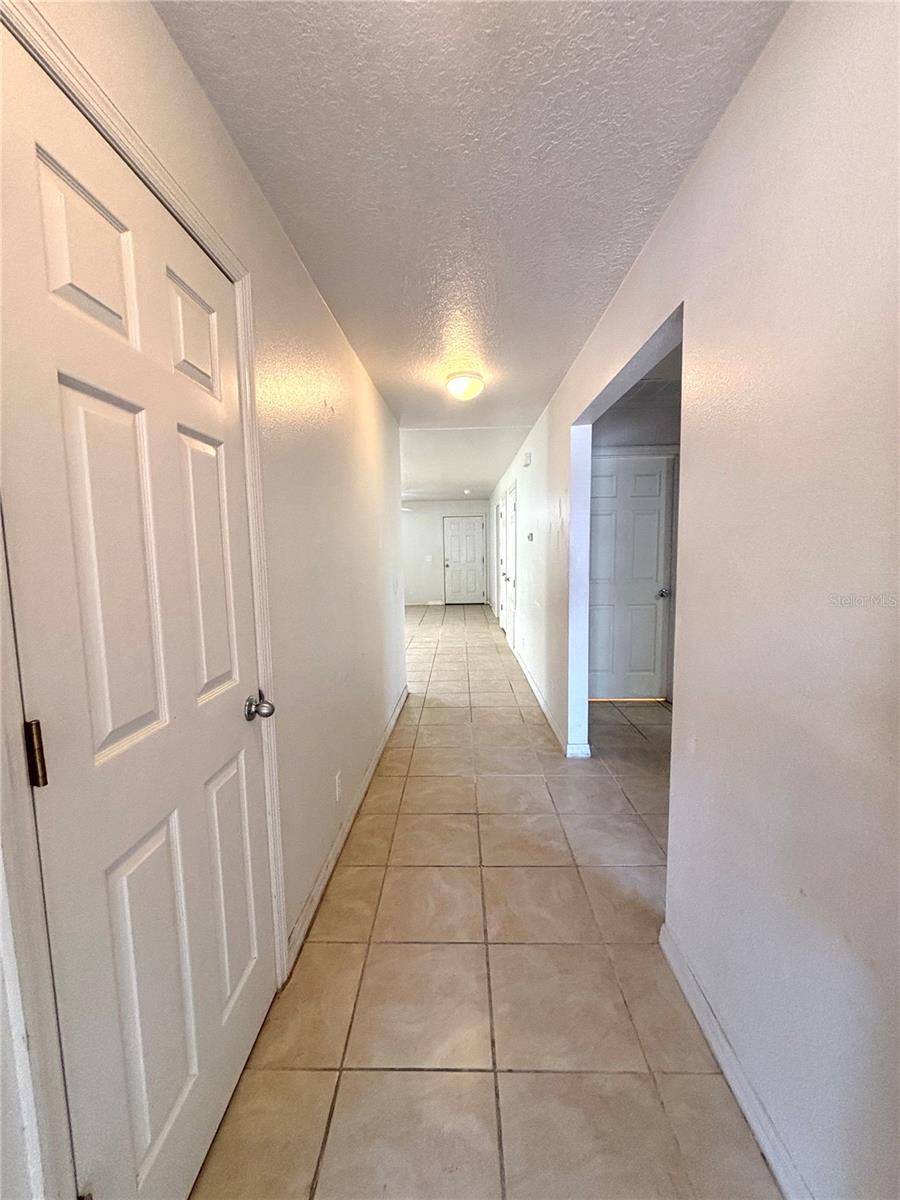 LOT 4 BLK 9 WEATHERSFIELD FIRST ADD PB 12 PG 67 - Residential Lease