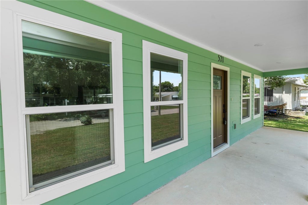 Photo of 521 Skyline Drive E, Lakeland, FL 33801 (MLS # L4964548)