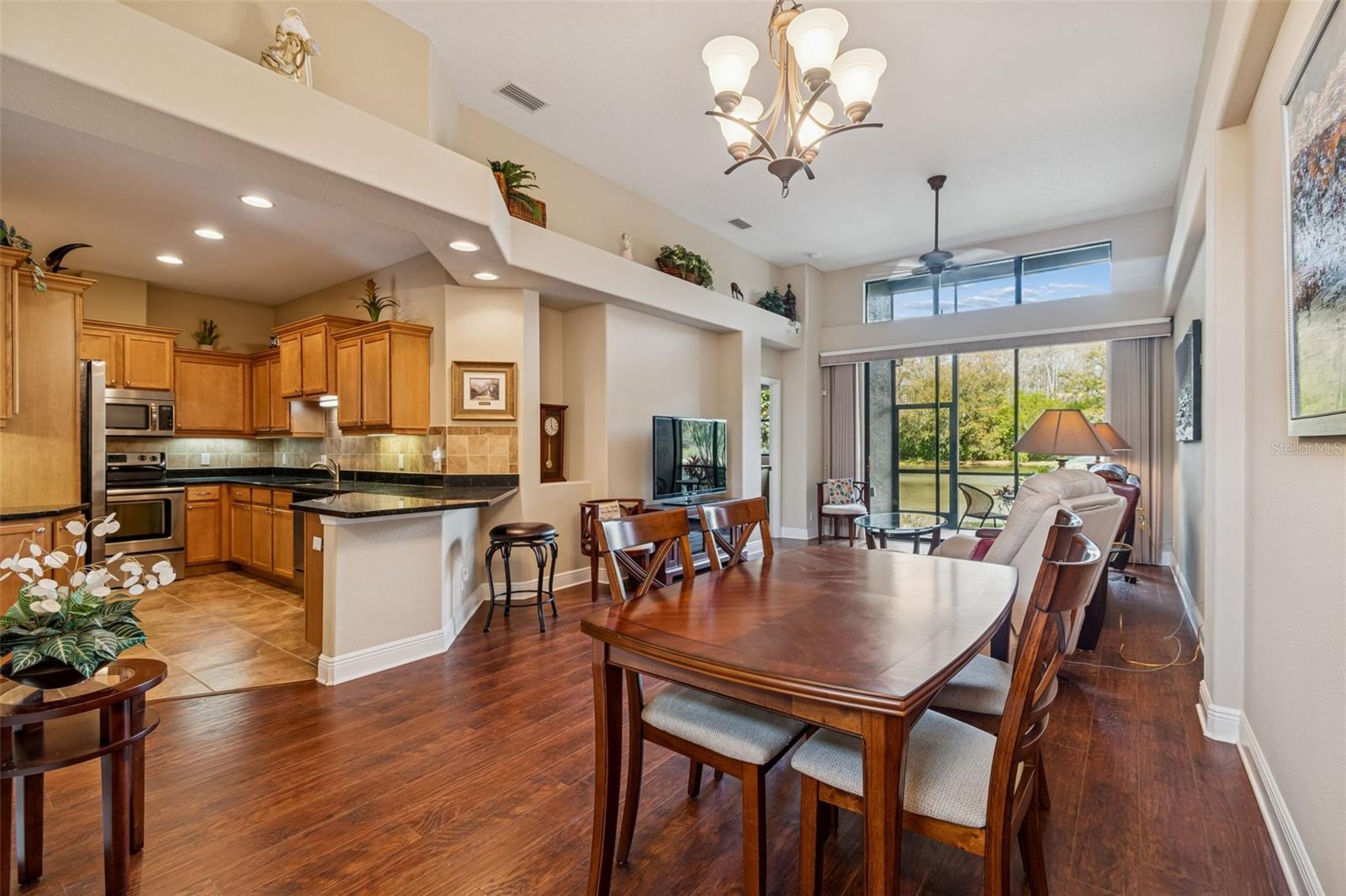 TARPON RIDGE TWNHMS - Residential