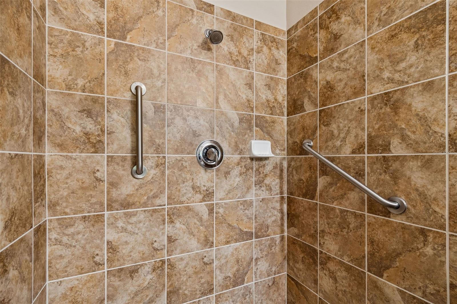 TARPON RIDGE TWNHMS - Residential