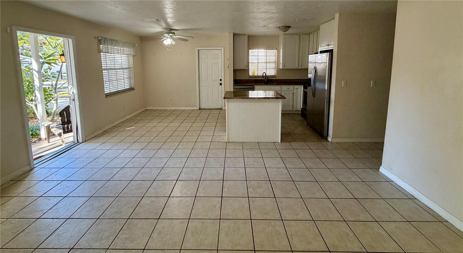 5502 S ELKINS AVENUE