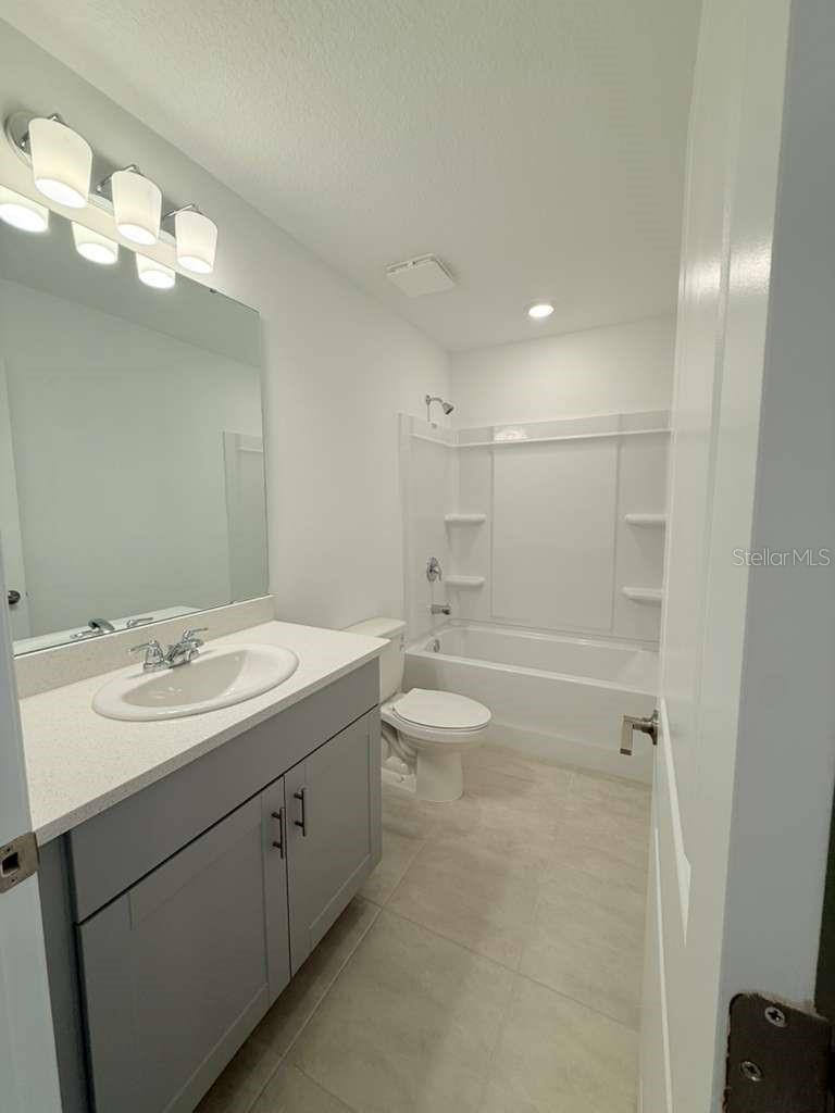 BELLA VITA PH 3 - Residential Lease