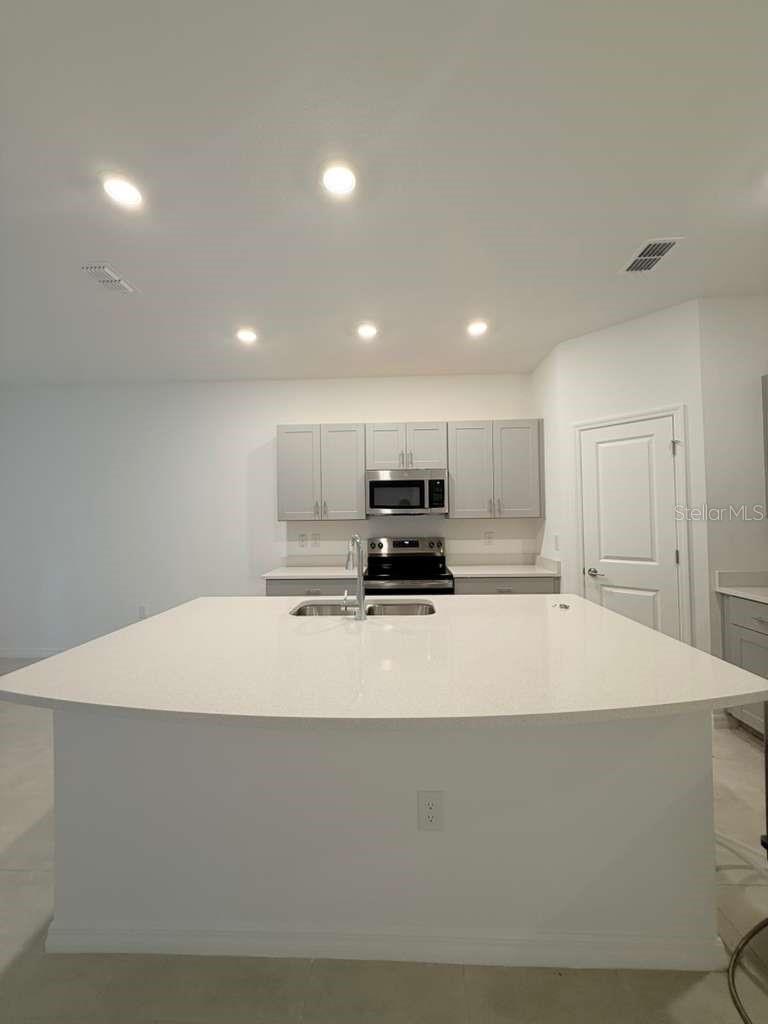 BELLA VITA PH 3 - Residential Lease