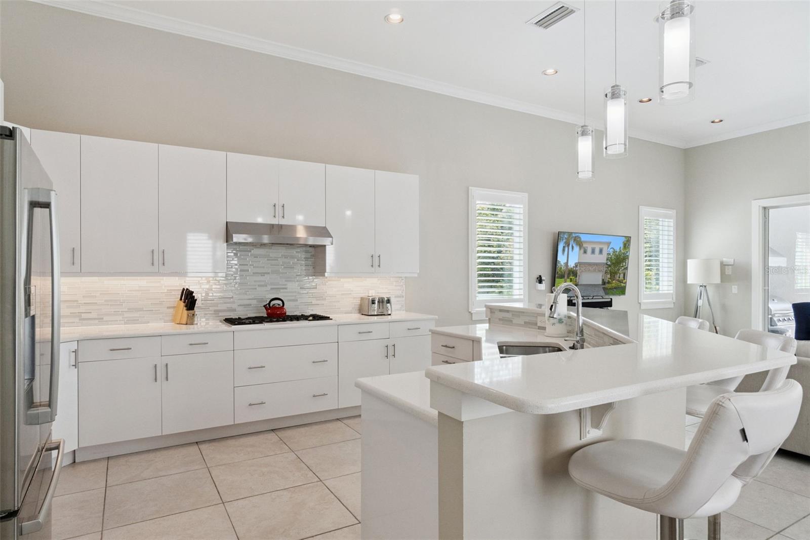 REUNION, REUNION WEST - Residential