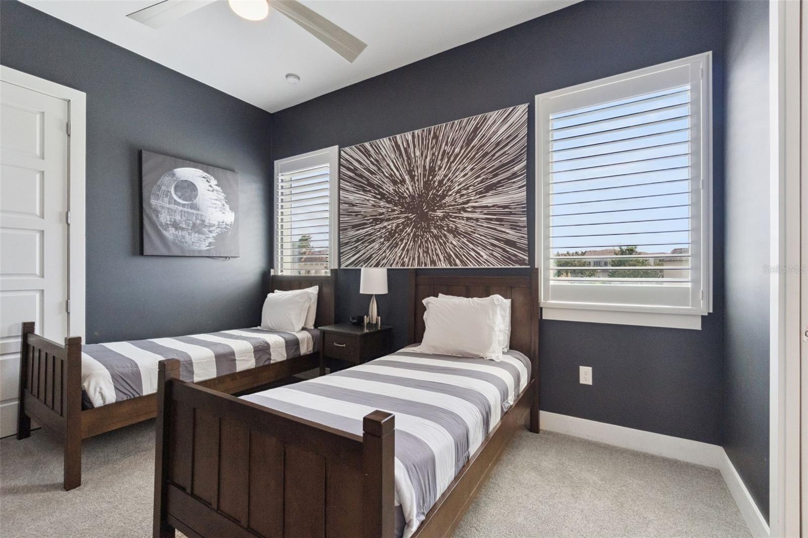 REUNION, REUNION WEST - Residential