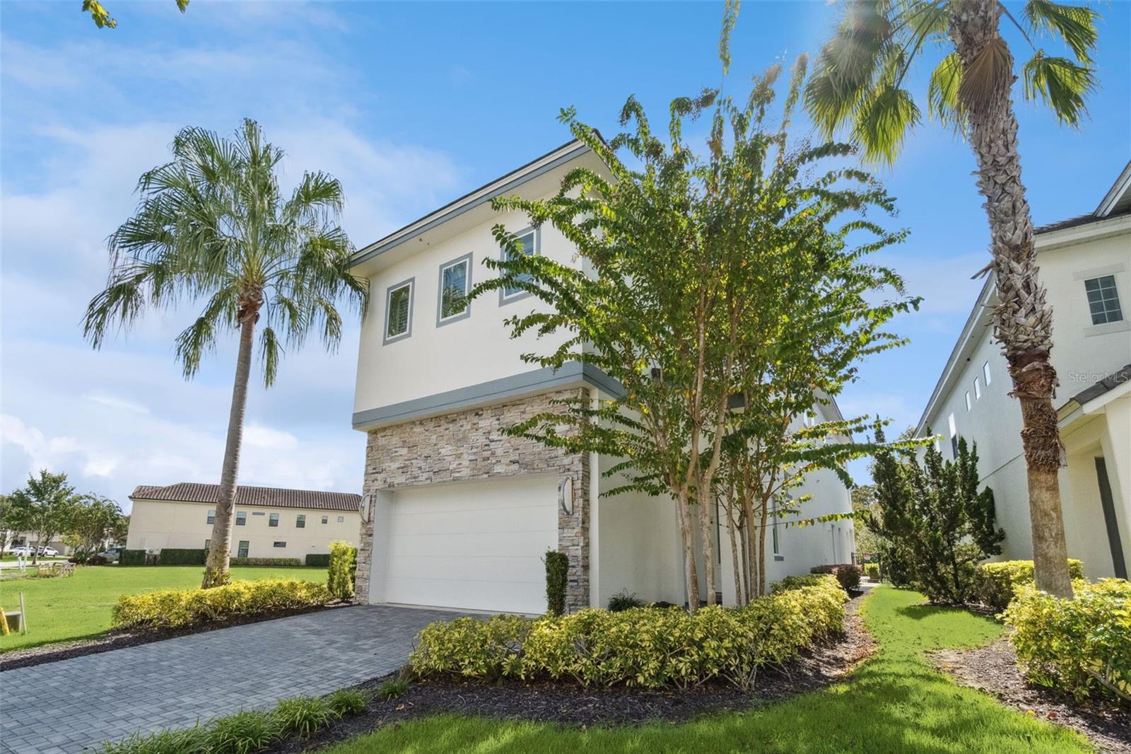 REUNION, REUNION WEST - Residential