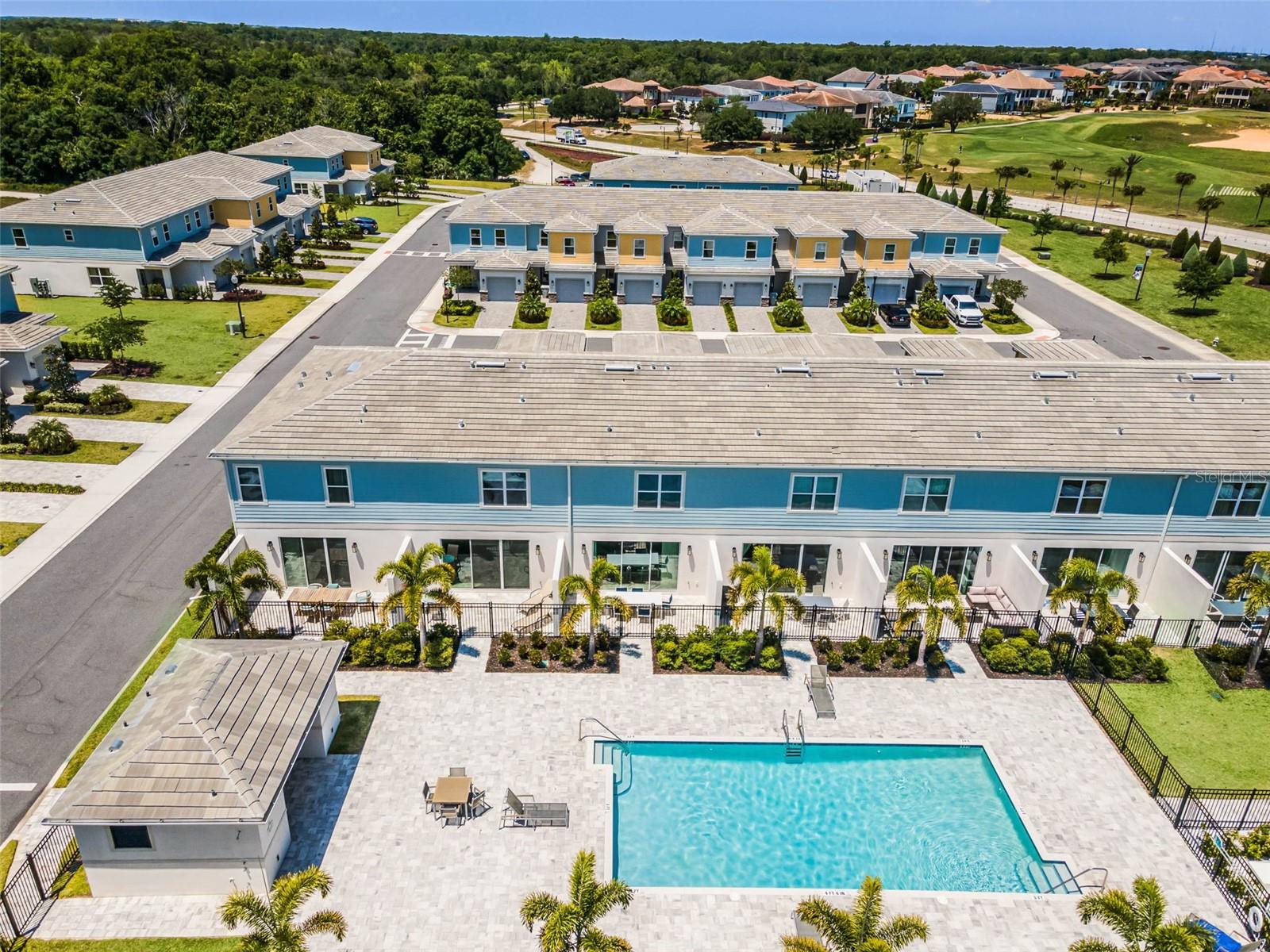 REUNION, REUNION WEST - Residential