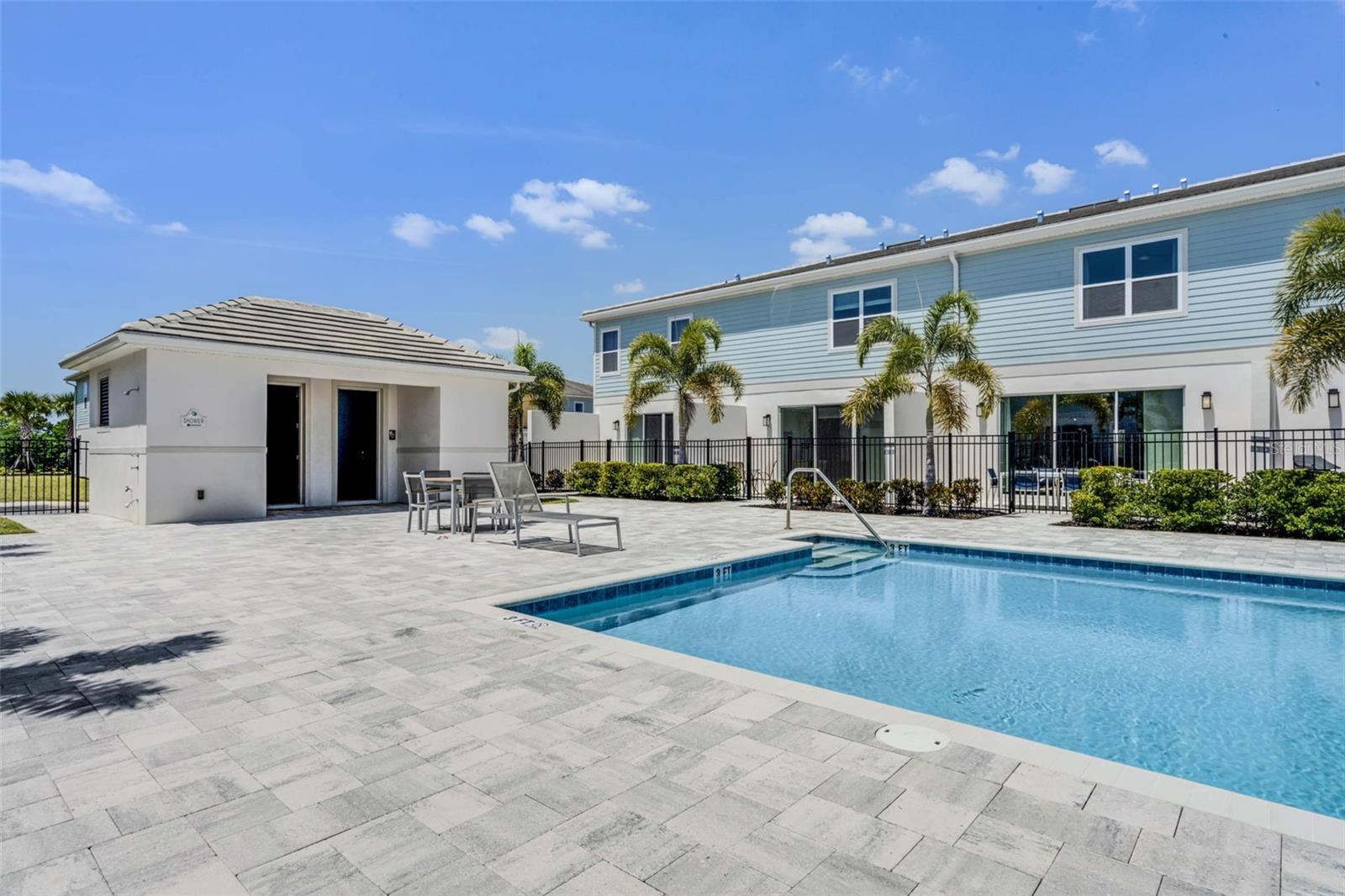 REUNION, REUNION WEST - Residential