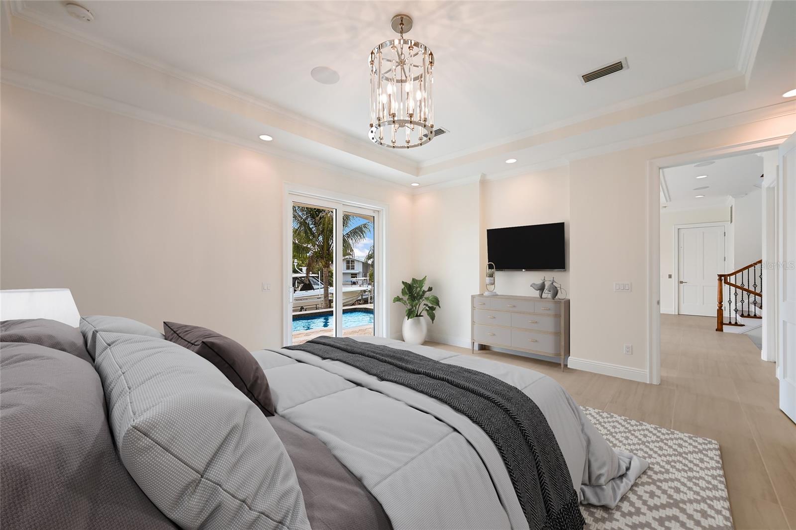 COUNTRY CLUB SHORES - Residential