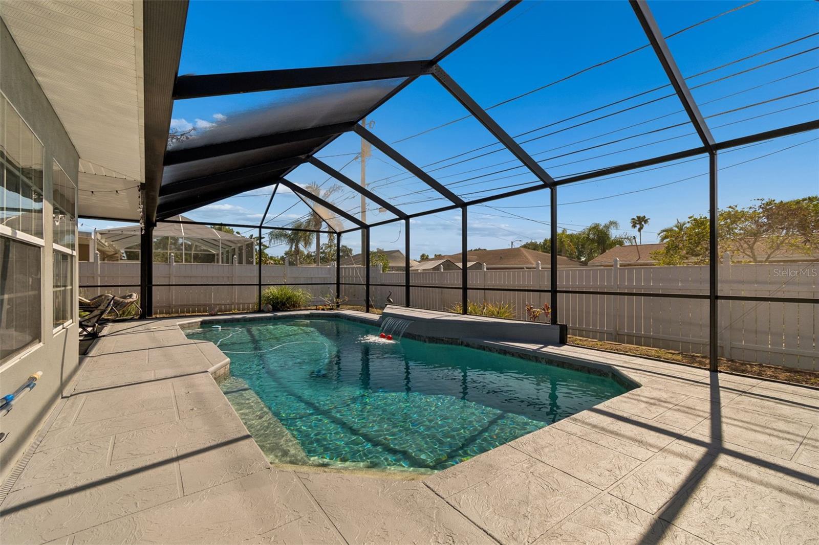 WOODMONT PARK - Residential