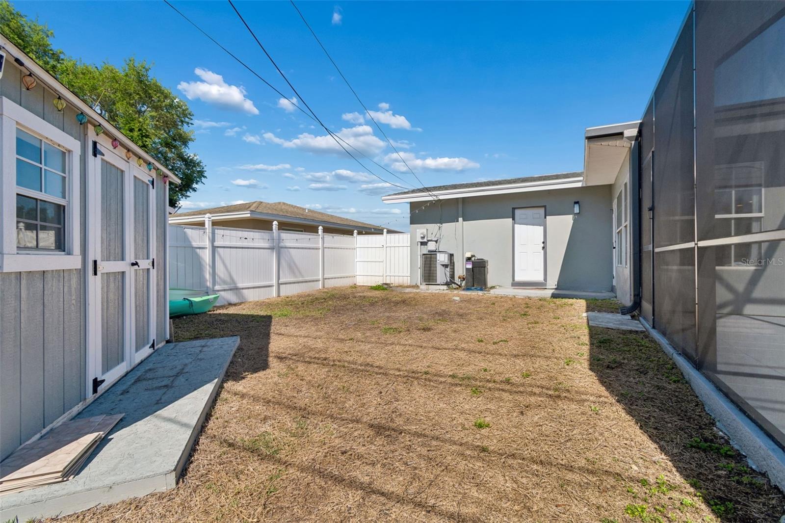 WOODMONT PARK - Residential