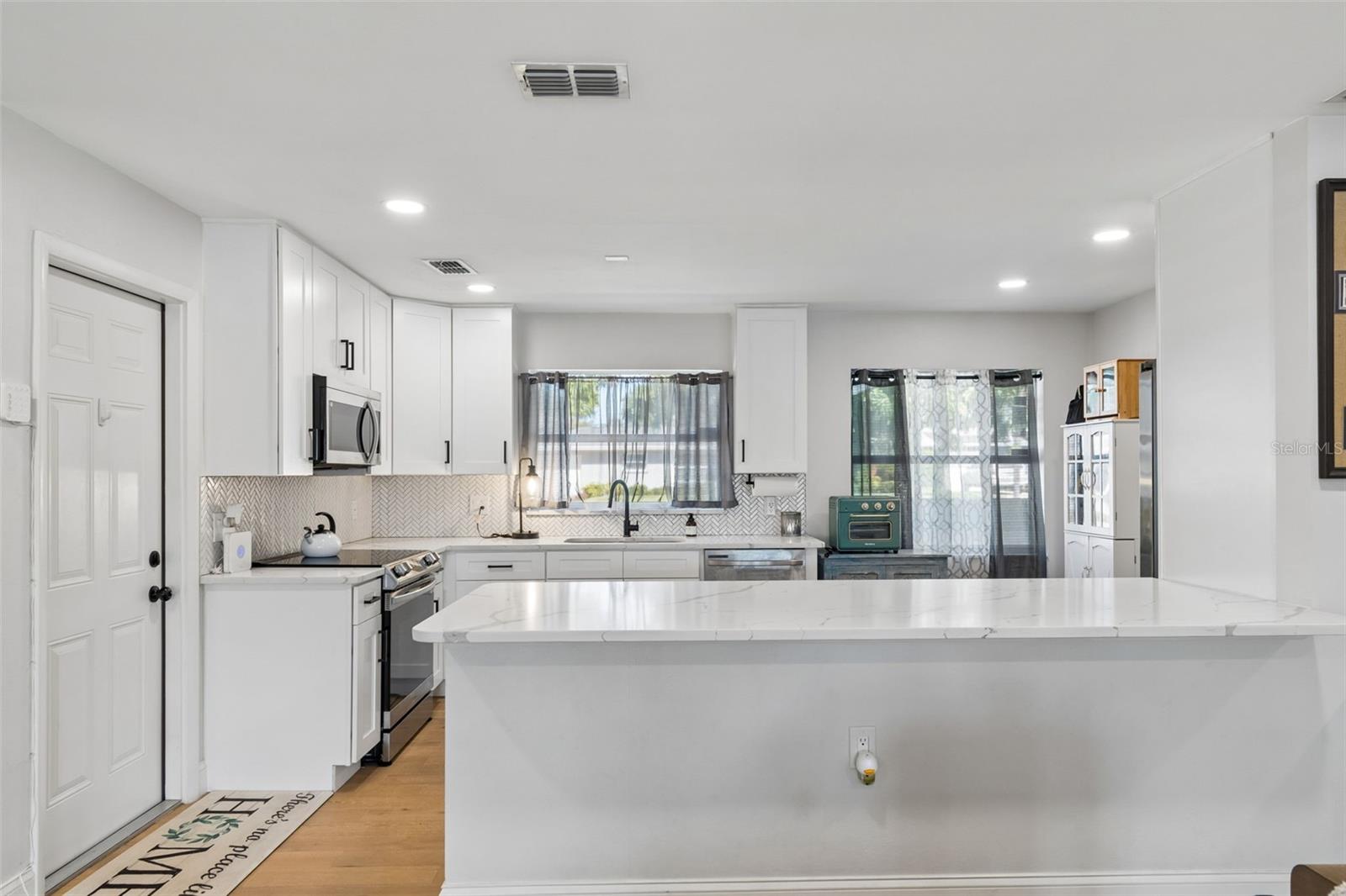 WOODMONT PARK - Residential