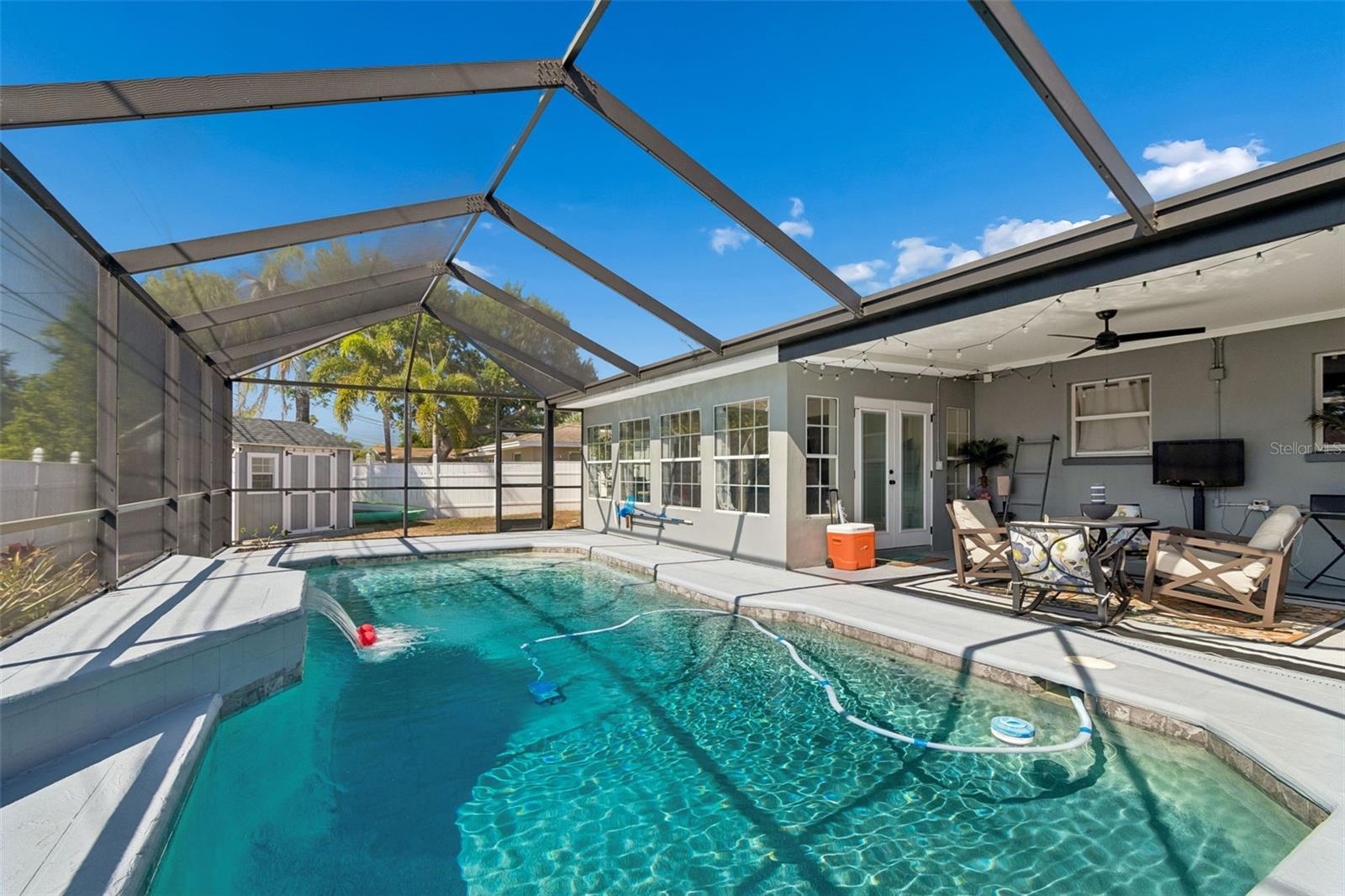 WOODMONT PARK - Residential