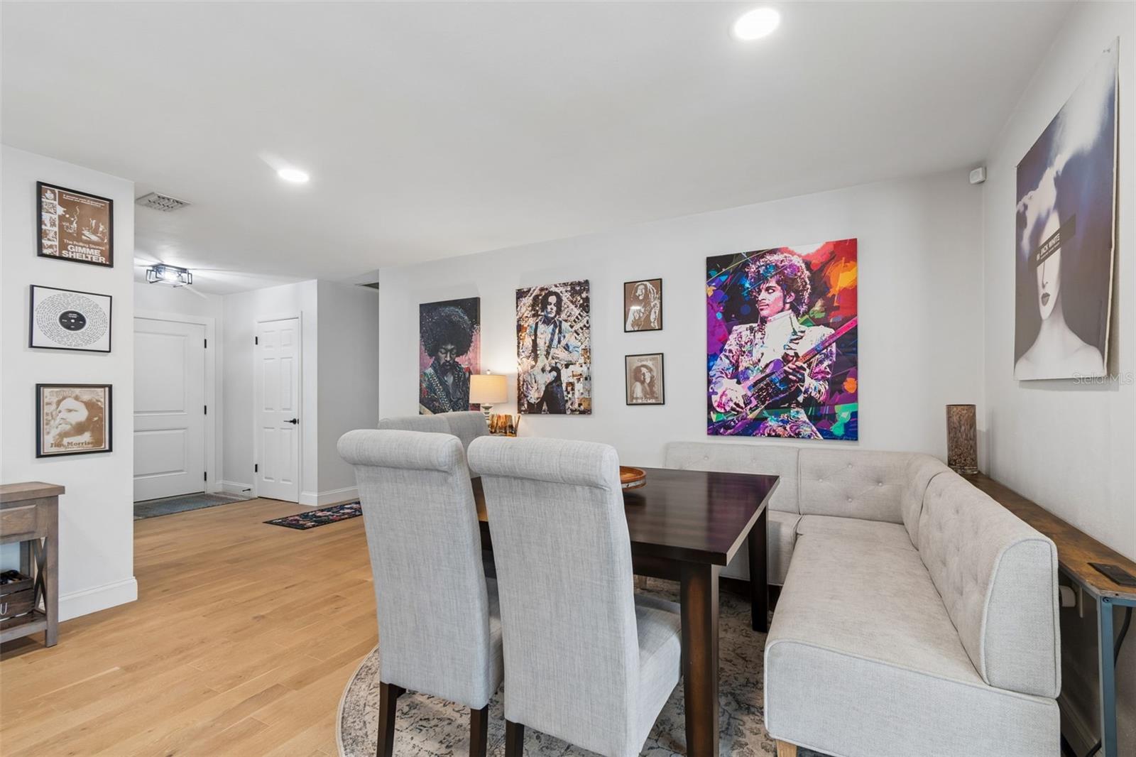 WOODMONT PARK - Residential