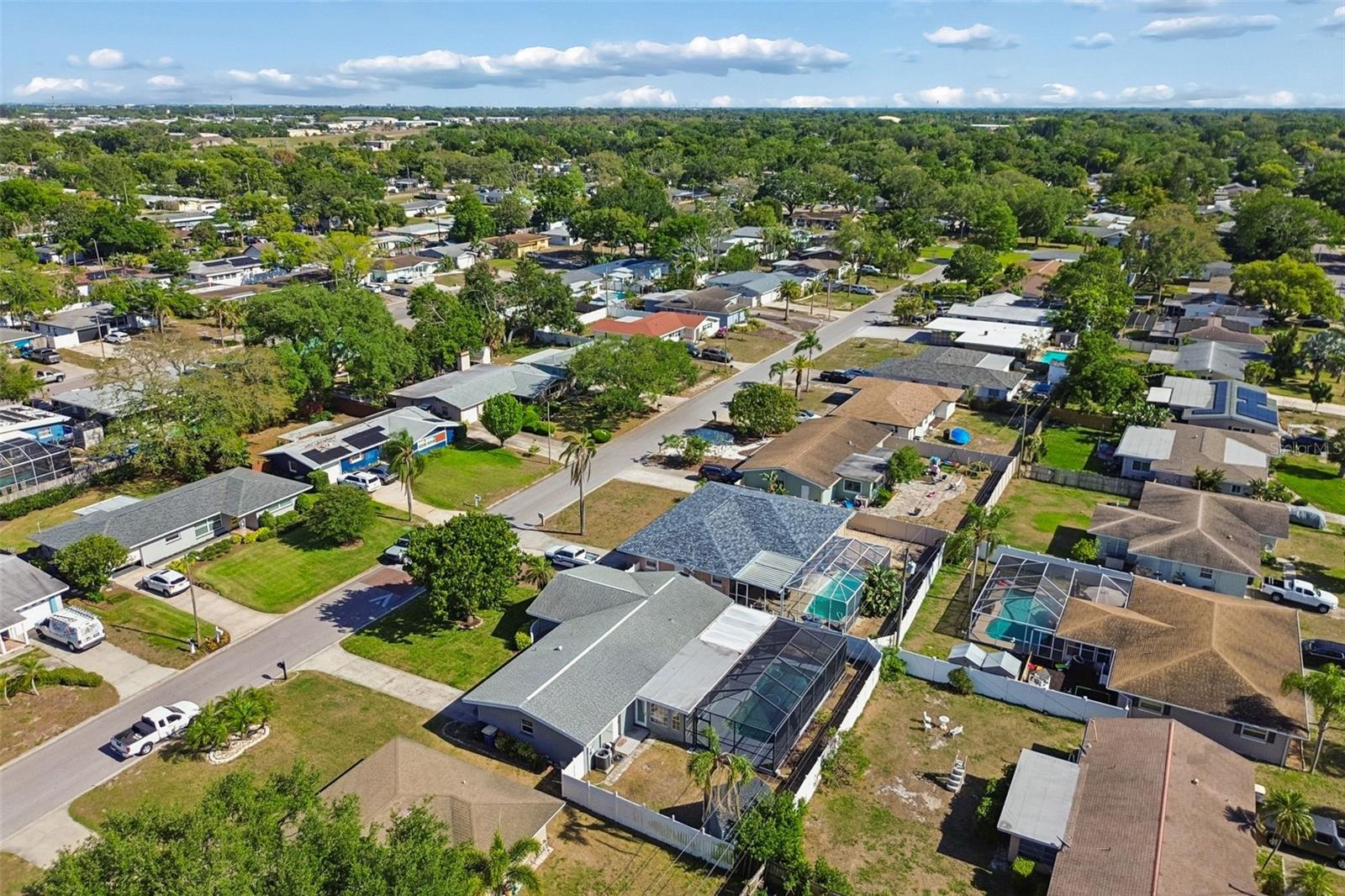 WOODMONT PARK - Residential