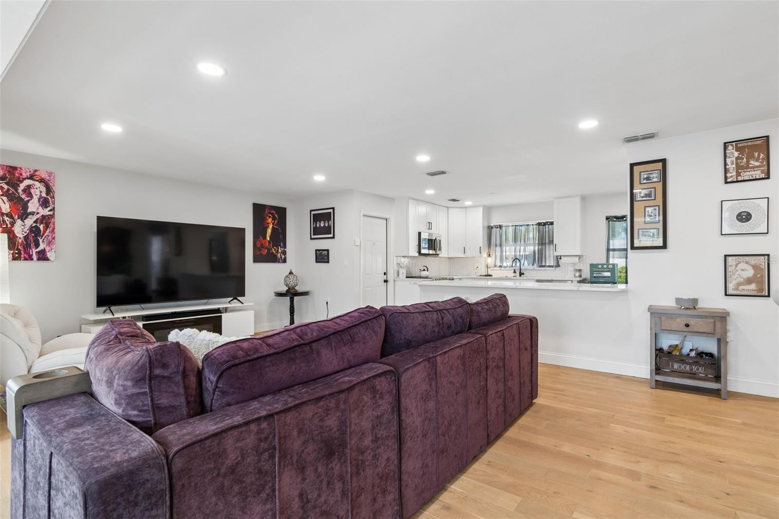 WOODMONT PARK - Residential