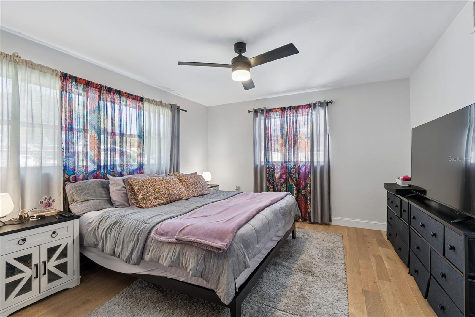 WOODMONT PARK - Residential