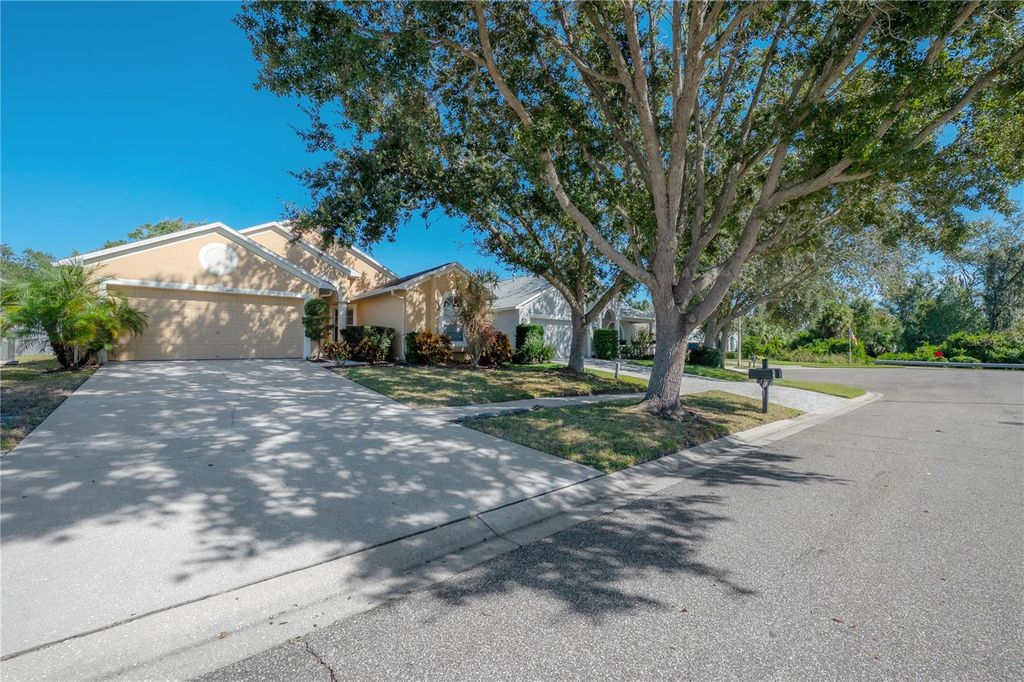 Photo of 1410 Saddle Gold Court, Brandon, FL 33511 (MLS # TB8433987)