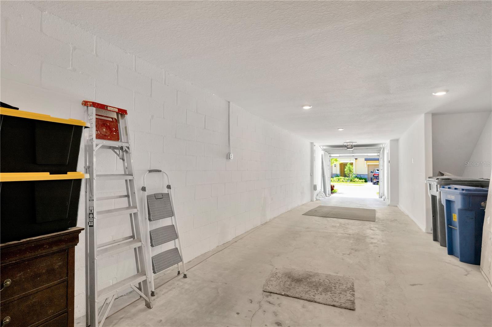 PALM RIVER TWNHMS PH 2 - Residential