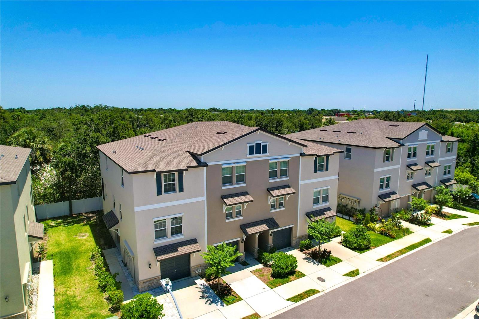 PALM RIVER TWNHMS PH 2 - Residential