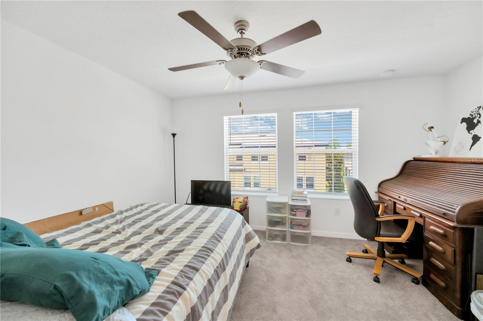 PALM RIVER TWNHMS PH 2 - Residential