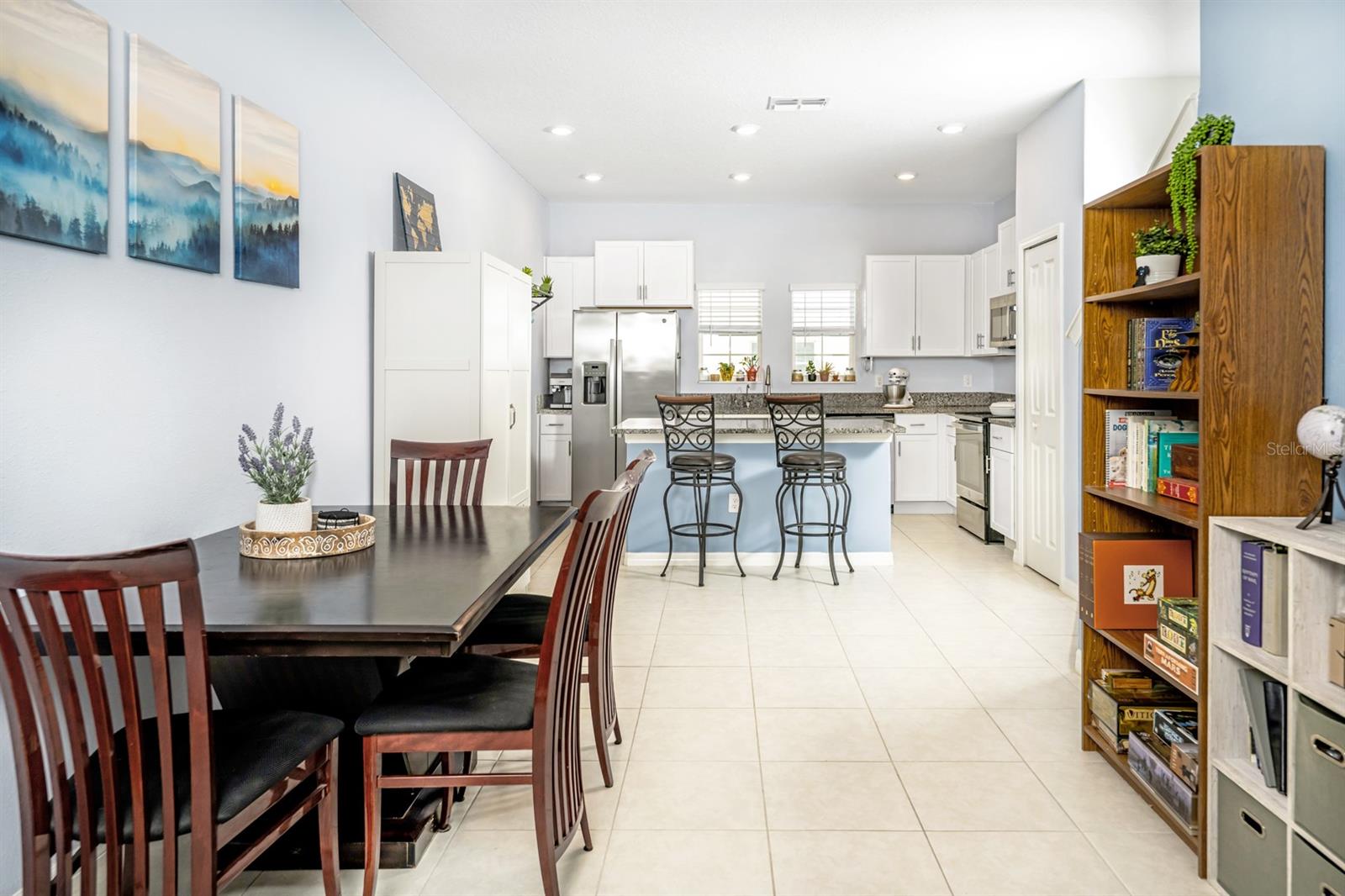 PALM RIVER TWNHMS PH 2 - Residential