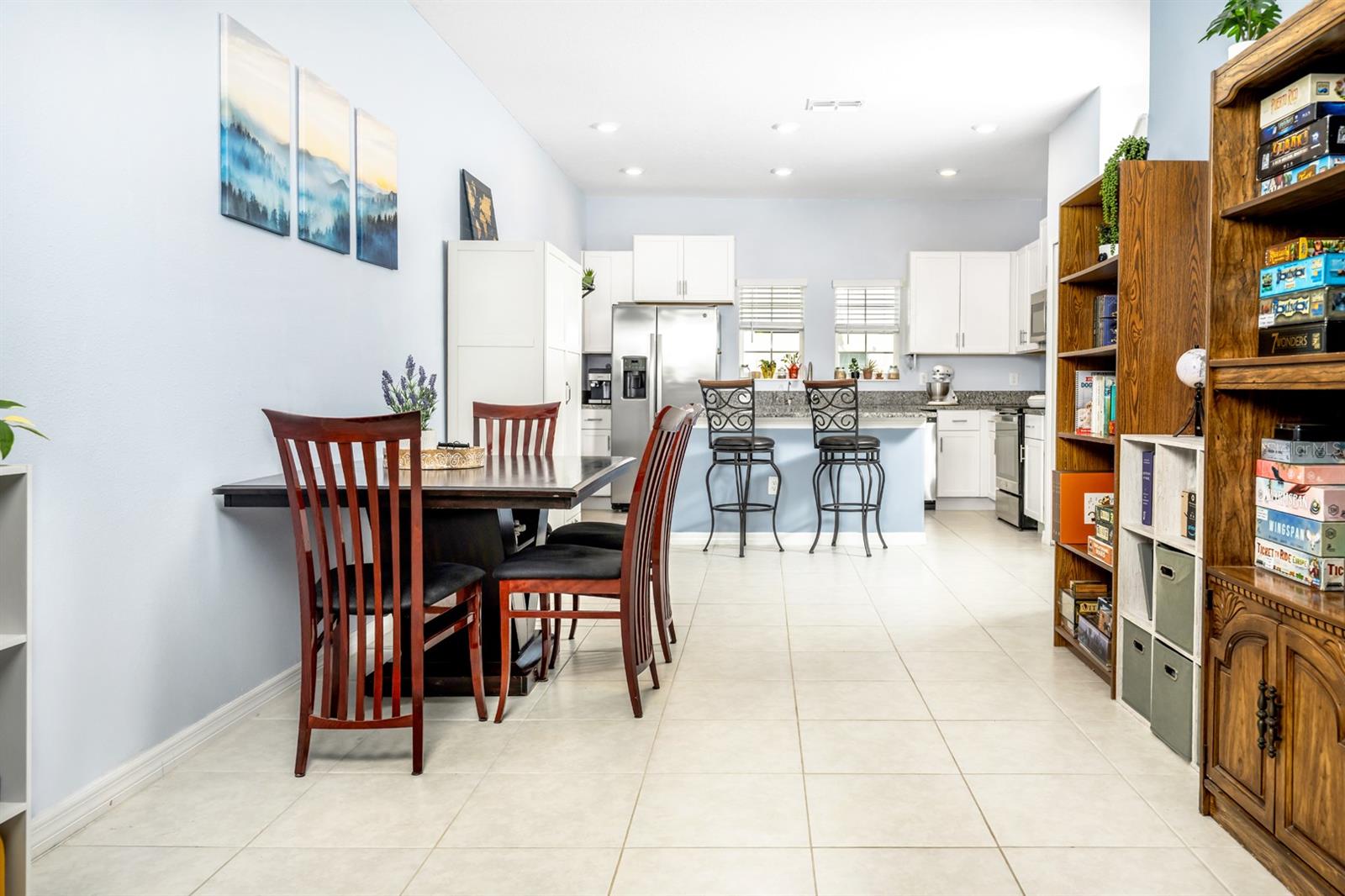 PALM RIVER TWNHMS PH 2 - Residential